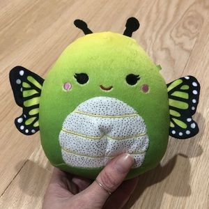 In like new condition butterfly squishmallow